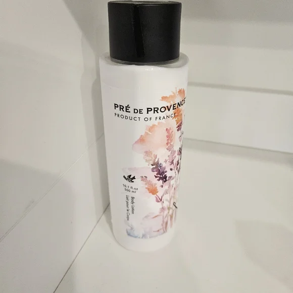 Pre De Provence Lavender Collection Set Body Wash,Lotion,Bath Salts, HandCream